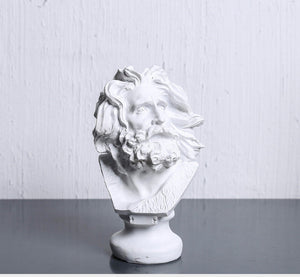 Creative Angel Plaster Character Sculpture: A Touch of Elegance