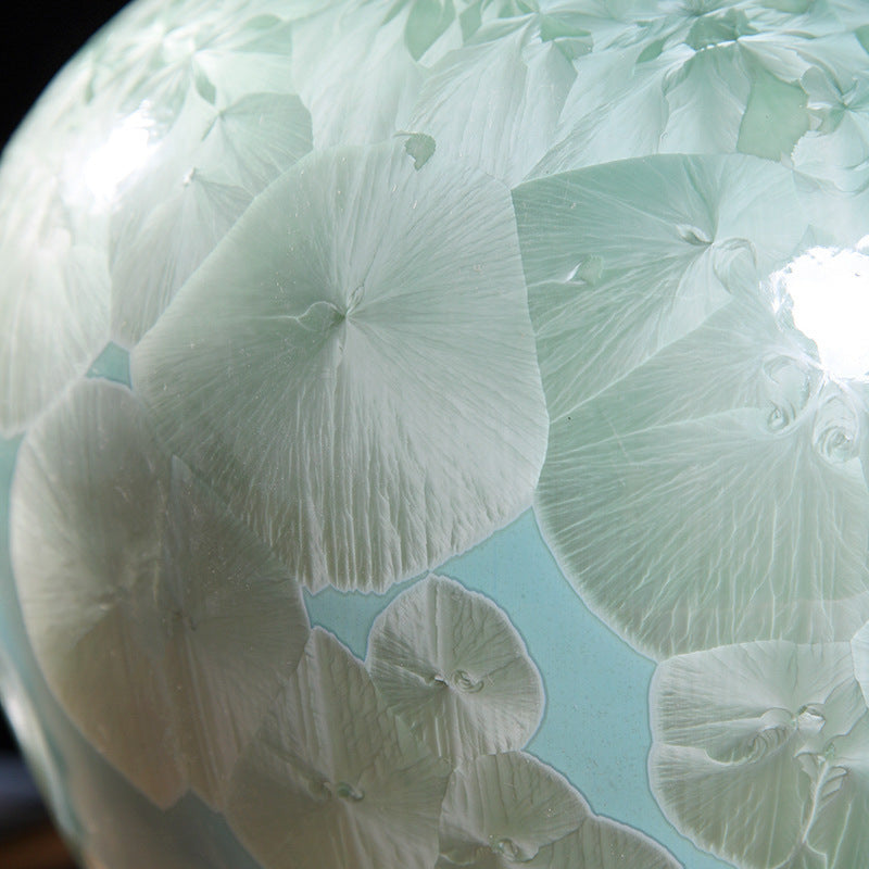 Crystal-glazed Porcelain Decorative Vase Ornament