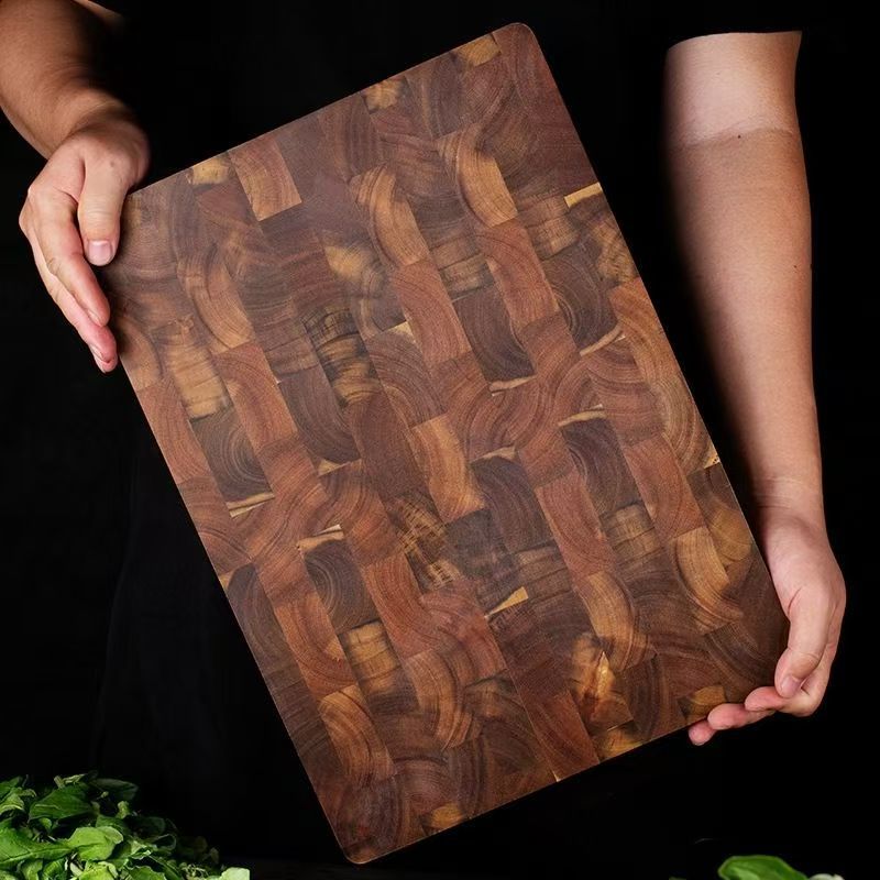 Solid Wood Acacia Mangium Chessboard Grid Cutting Board