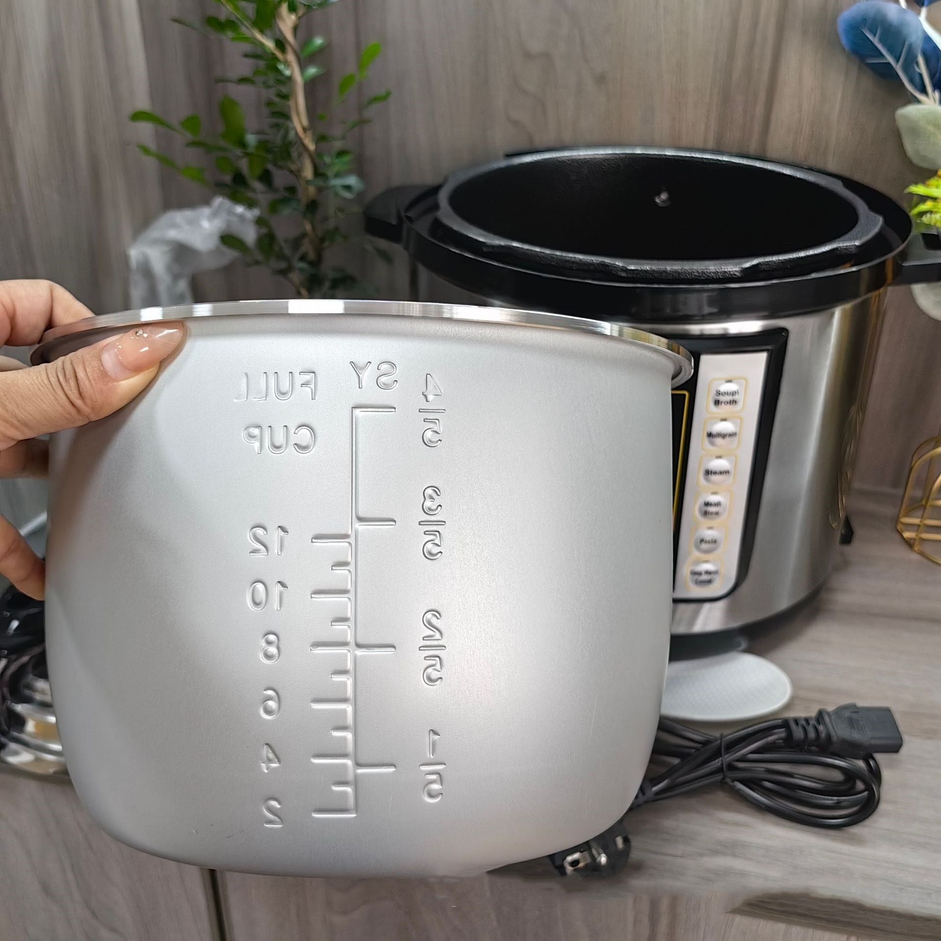 6L Electric Pressure Cooker Multi Functional Large Capacity Rice Cooker
