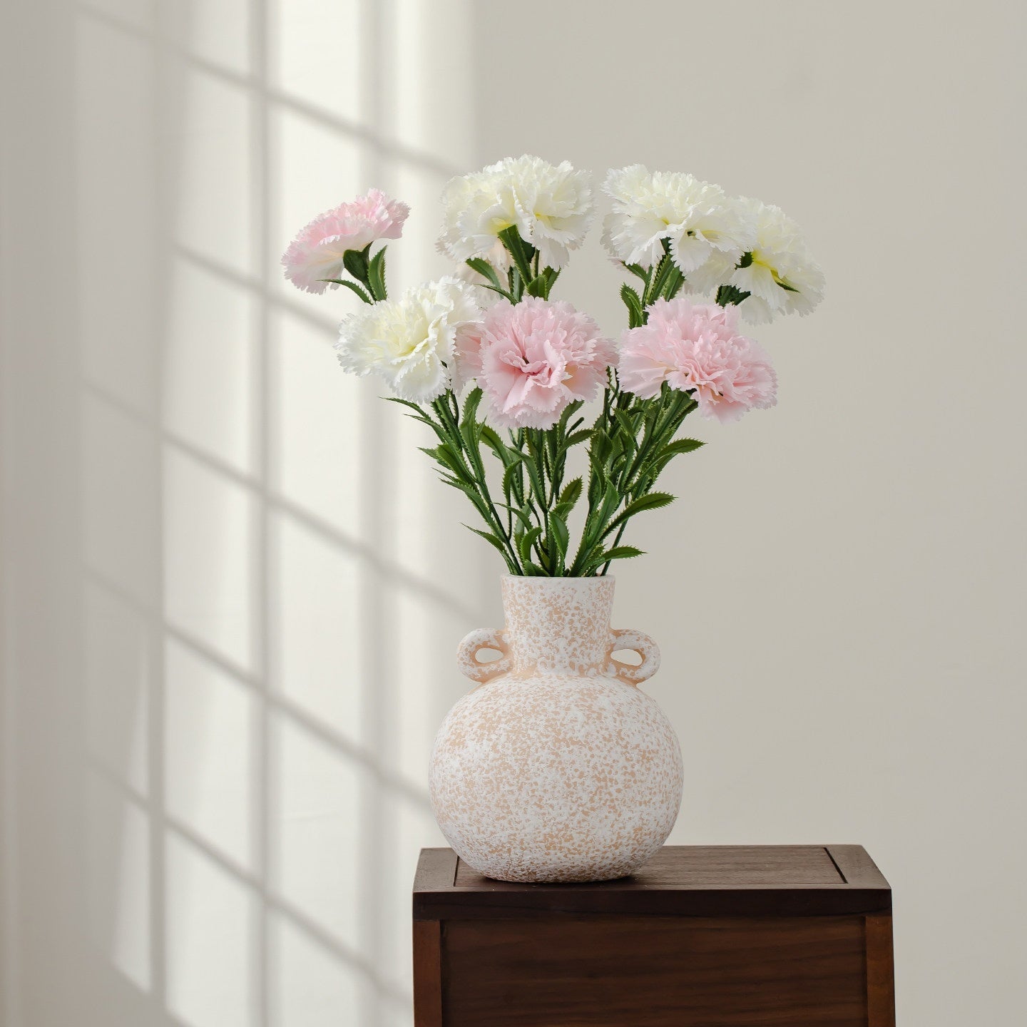 Simple Retro White Ceramic Decorative Vase